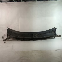 Mazda oe kb7w507r1 жабо передняя