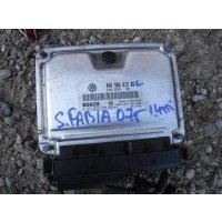 Блок управления двигателем Skoda Fabia 2007 045906019bq