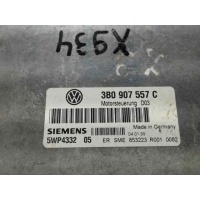 блок управления двс Volkswagen Passat 5 (1996 - 2000) 1997 3b0907557