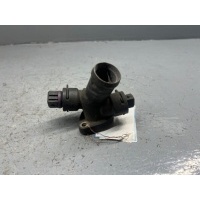 Фланец (тройник) системы охлаждения Volkswagen Transporter T4 1993 074121132