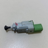 Датчик педали сцепления Renault Twingo (1993 - 2007) 8200276360
