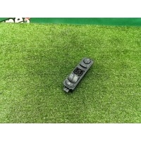 Блок кнопок стеклоподъемников Mercedes-Benz Viano W639 2013 A6395451313