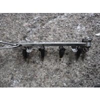 Форсунка Volkswagen Golf 2000 06a906031ba
