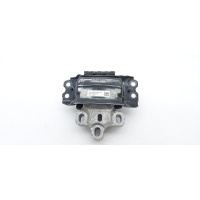 Опора двигателя Volkswagen Tiguan MK2 2020 5QA199555C
