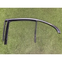 уплотнитель стекла двери Mercedes-Benz E class W213 2020 A2137357300