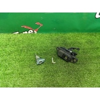 Личинки Mercedes-Benz S W220 2001 A2207500185