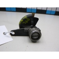 Вставка замка двери лев. Hyundai-Kia Elantra (2000 - 2010) 819702DA00