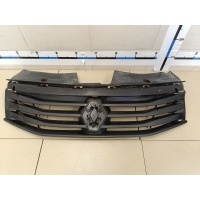 Решетка радиатора RENAULT Sandero 2009-2014 8200798524