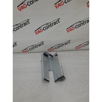 Крепление аккумулятора Volkswagen Touareg NF 2010 7L0801387D