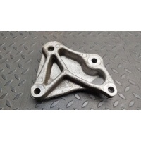 Кронштейн двигателя Mercedes B/W245 2005-2011 A1692420401
