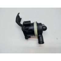 Дополнительный насос системы охлаждения Volkswagen Amarok 03L965561A