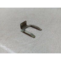Скоба крепежная Suzuki Grand Vitara (1998 - 2005) 8229152D00