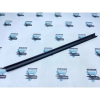 Уплотнитель стекла двери BMW X5 F15 2014 51337289628