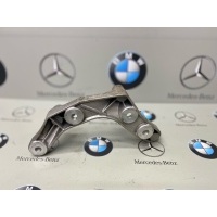 кронштейн (крепление) Mercedes-Benz E-Класс 2021 A6420140600