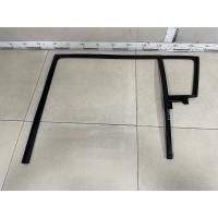 Уплотнитель стекла двери Kia Kia Sportage 3 (SL) 2010-2015 835313W000, 835103W000