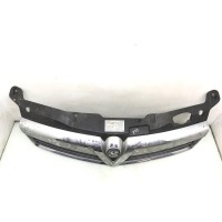 Решетка радиатора Opel Astra H 2009 461088395