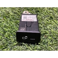 USB Разъем Mercedes-Benz E class W213 2020 A2478204602