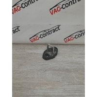 Ответная часть замка багажника Volkswagen Touareg NF 2010 7P0827517C