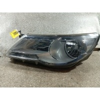 Фара левая L , HELLA , МИКРОТРЕЩИНКИ ПО СТЕКЛУ. Volkswagen Tiguan 2009 5N1941031AB