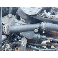Фланец (тройник) системы охлаждения Volkswagen Golf 4 2000 038121133