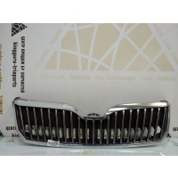Решетка радиатора Skoda Superb 2 3T4 Рестайлинг 2013-2015 3T0853668B