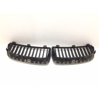 Решетка радиатора BMW 3 E90/E91/E92/E93 2005 22405910