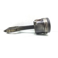 Поршень Mercedes E W212 W212 2013