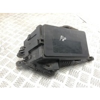 Блок предохранителей Lexus IS 2007 8266253070, 7154395130