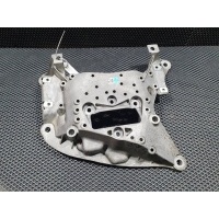 Кронштейн Кпп Audi S4 B9 2022 8W0399262AF,8W0399262AR