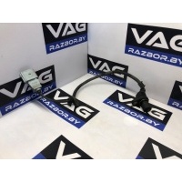 Датчик коленвала Volkswagen Touareg 1 2007 021906433E
