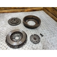 Комплект сцепления Volkswagen Golf 4 2002 027105273D