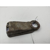 Кронштейн радиатора Opel Vectra C 2004 13140216