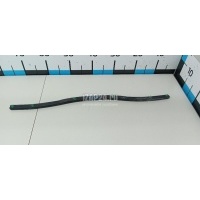 Уплотнитель капота Honda CR-V (2007 - 2012) 74148SWAA00