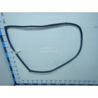 Уплотнитель (внутри) Nissan Tiida (C11) (2007 - 2014) 76924ED500