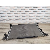 Радиатор охлаждения AUDI A4 B8 2012 8K0121251R