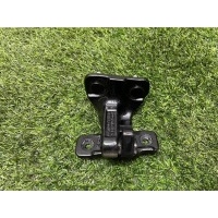 Петля двери (верхняя) Mercedes-Benz E class W213 2020 A2137301902