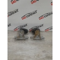 Подушка глушителя с кронштейном Volkswagen Touareg NF 2010 7P0253144