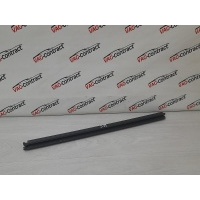 Уплотнитель стекла двери Volkswagen Touareg NF 2010 7P0839471, 7P0839472C