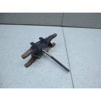 Кронштейн форсунки Ford Boxer 250 2006 1673998