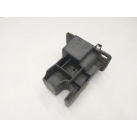 Кронштейн крепления бампера переднего Renault Captur (2013-2021) 2014 620923103R