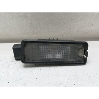 Подсветка номера Volkswagen Amarok 1K8943021