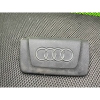 Декоративная крышка двигателя Audi A8 D3/4E 2007 079103926H