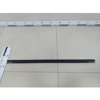 Уплотнитель стекла двери Hyundai Hyundai Elantra (CN7) 2020> 83240AA000