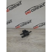 Клапан воздушный Volkswagen Touareg NF 2010 03H906517