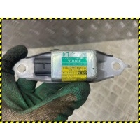 Датчик удара Toyota Prius 2 2005 8983447020