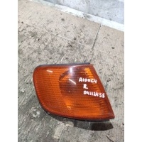 Поворотник правый Audi 100 C4 1994