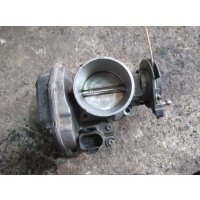 Заслонка дроссельная Volkswagen Passat 1998 058133063q