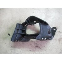 Крепление бампера Audi A6 2000 4b0853921b