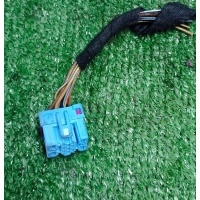 разъем Audi 1j0937733
