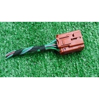 разъем Audi 4F0972575B